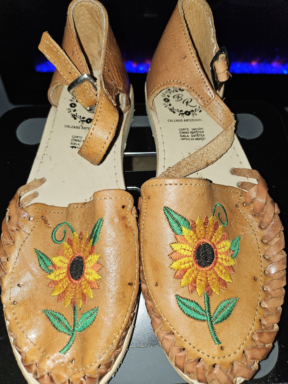 Banana Republic Tan Leather Sunflower-Embroidered Sandals